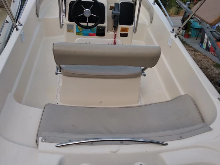 Yacht hire Keri cheap bluewater 510