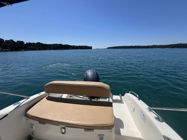 Marea 22 charter bareboat or skippered in  Medulin