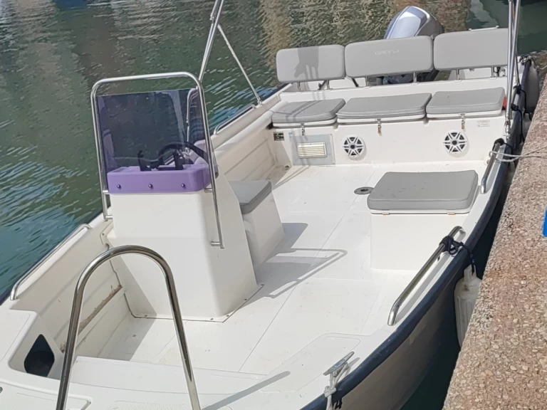 Yacht charter Port Saplaya - Grand Boats N585 on SamBoat