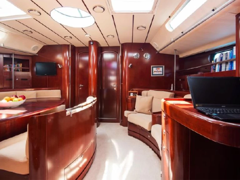 Sailboat to hire Nieuwpoort at the best price