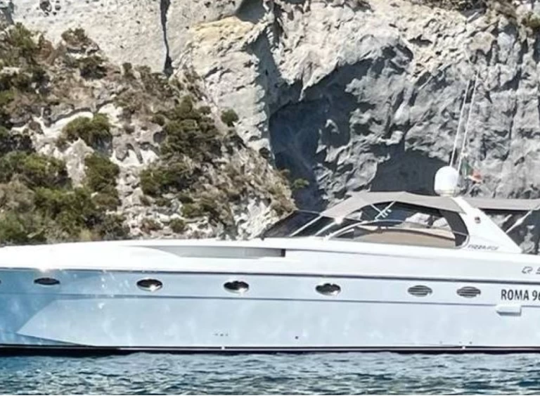Yacht hire Castellammare di Stabia cheap CR 50 TOPLINE