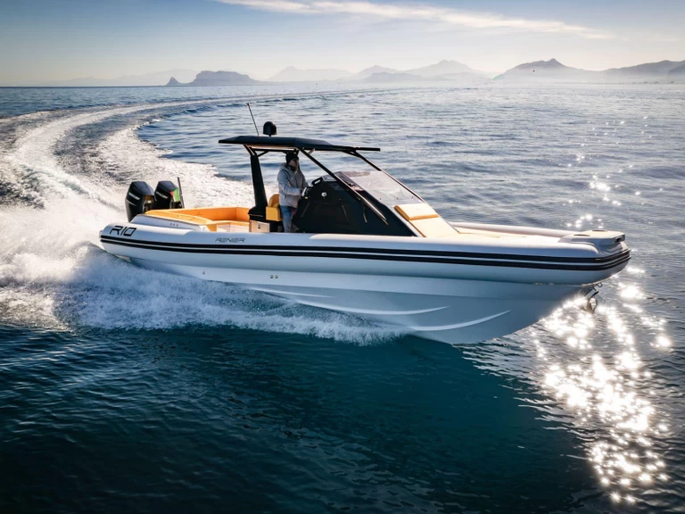 Hire a Renier R10 Mahón