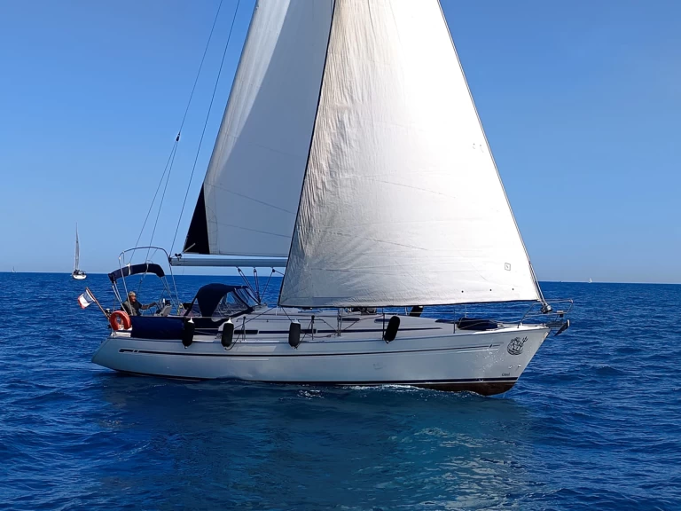 Hire Sailboat with or without skipper Jeanneau Le Cap d'Agde