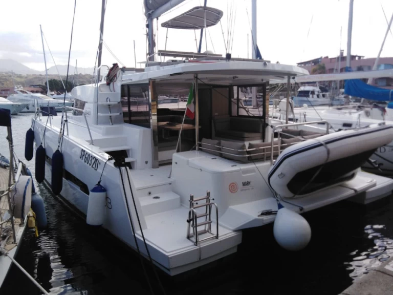 Hire Catamaran Bali Catamarans with a boat licence