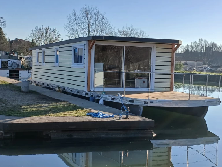 Yacht hire Castelsarrasin cheap Standard 3 cabines