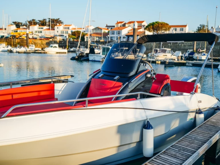 Hire Motorboat with or without skipper Prua al vento L'Herbaudière