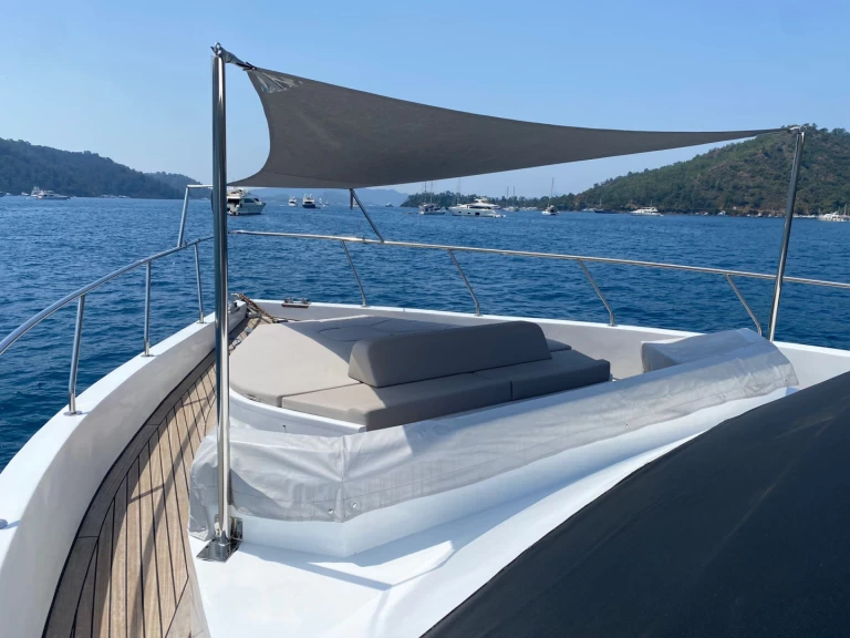 Hire Luxury Yacht with or without skipper costome made D-Marin Göcek Marina