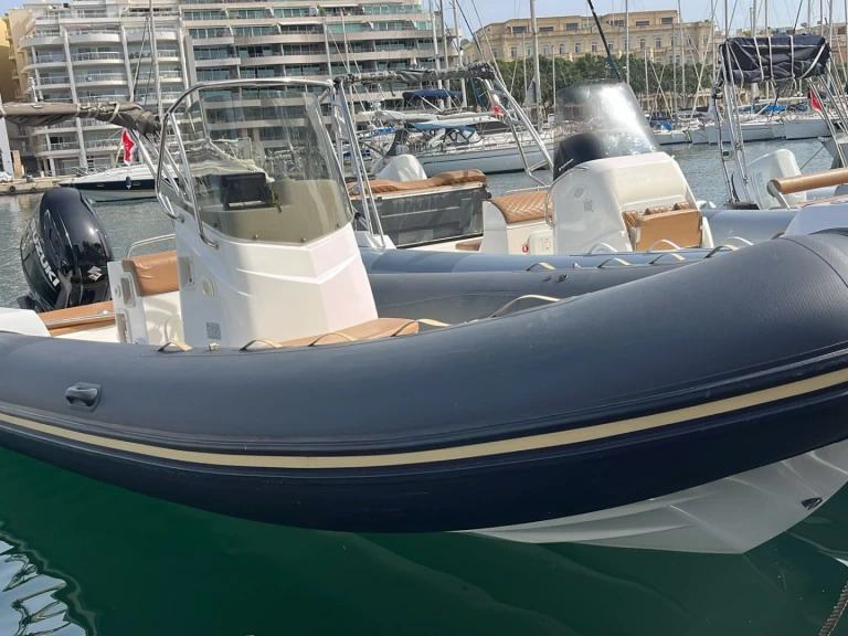 Hire RIB with or without skipper Capelli Tal-Pietà