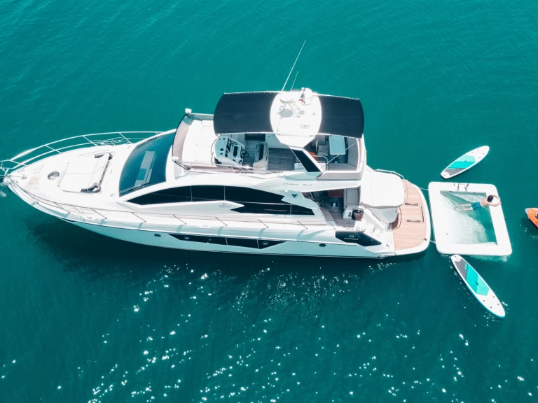 Luxury Yacht to hire Ao Po at the best price