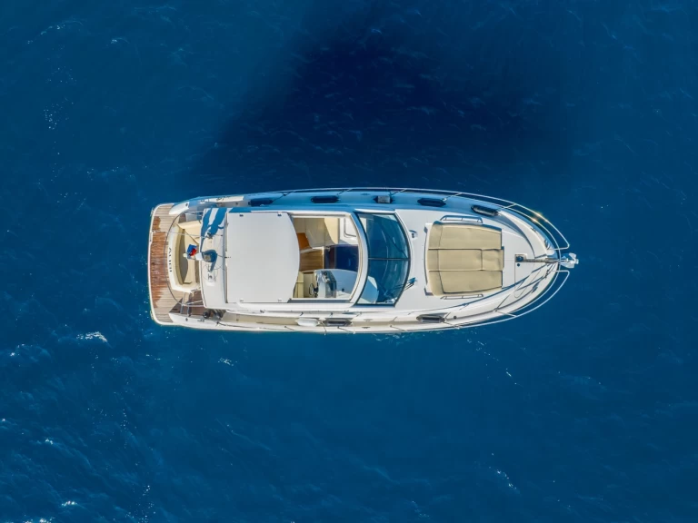 Motorboat hire in Porto Pollo - Jeanneau Prestige 38 S