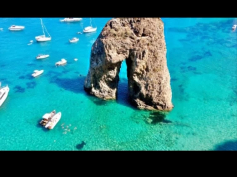 Hire RIB Lomac with a boat licence