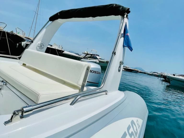 Hire a Asso 62 Porto di Mergellina