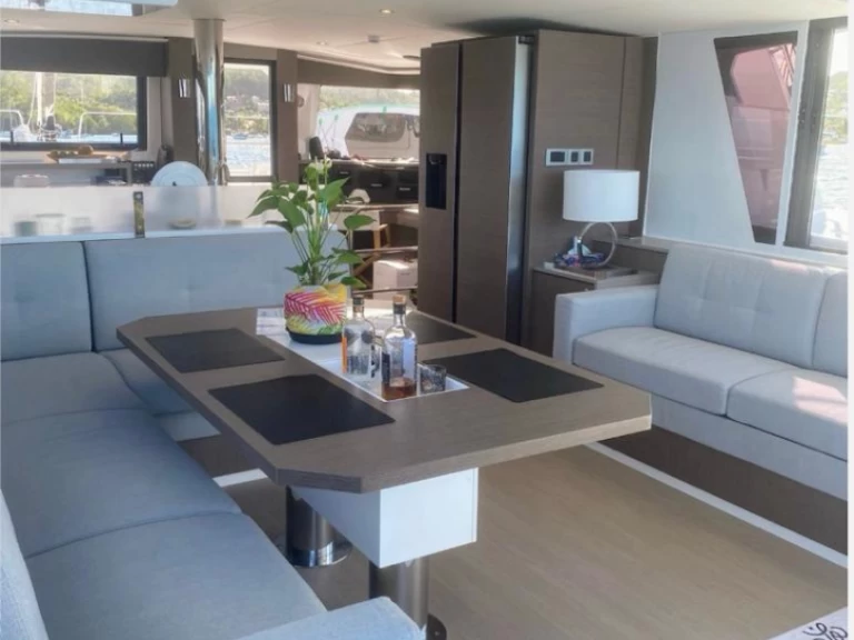 Hire Catamaran with or without skipper BALI 4.6 4 CABINES Le Marin