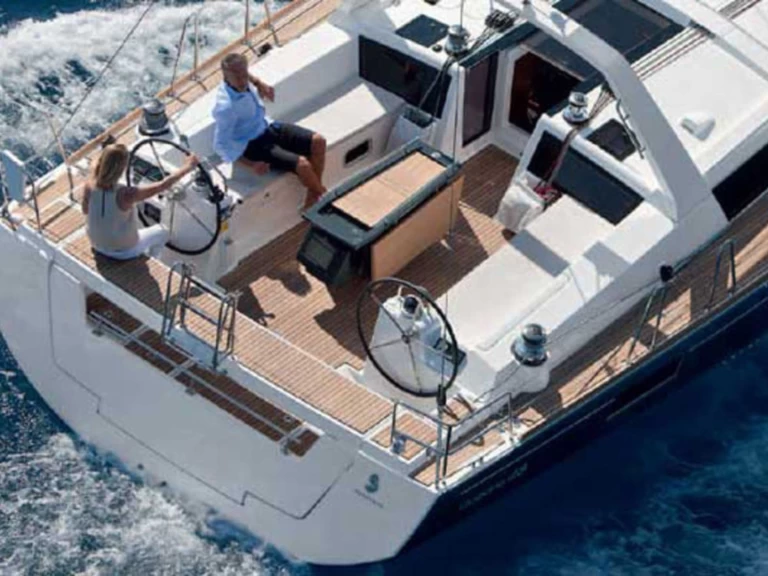 Yacht charter Palma de Mallorca - Bénéteau Oceanis 48 on SamBoat