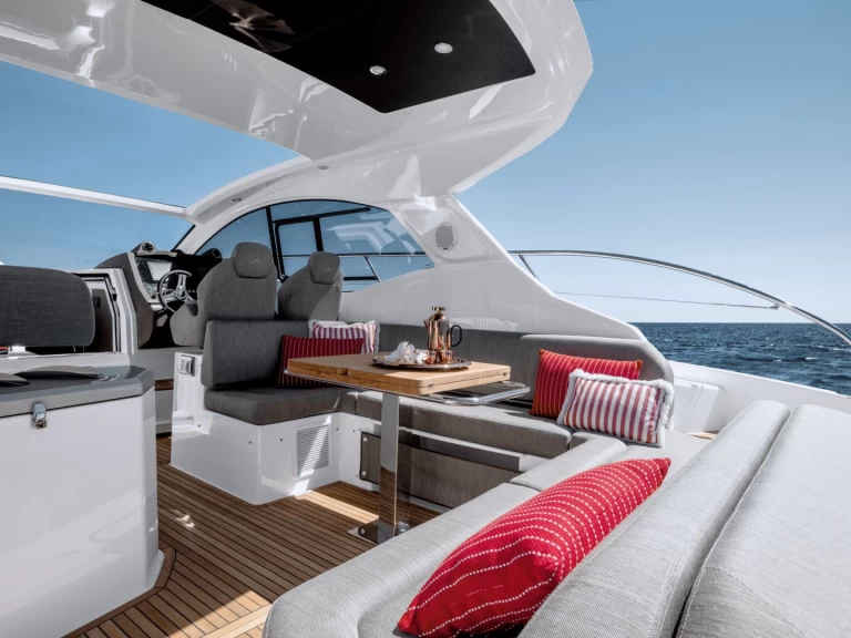 Yacht hire Sorrento cheap Atlantis 45