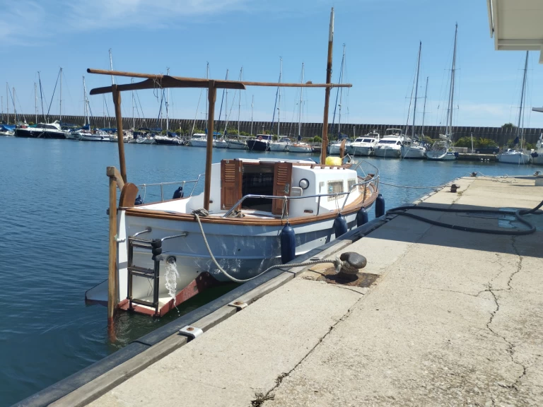 Astilleros Menorca Conquistador 36 charter bareboat or skippered in  Roses