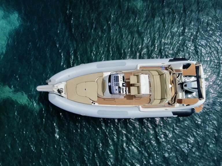 Hire a Zodiac Medline 3 Corfu