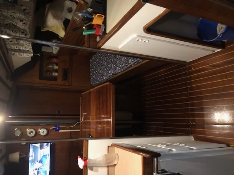 Yacht charter Rome (City) - Jeanneau Sun Fizz on SamBoat