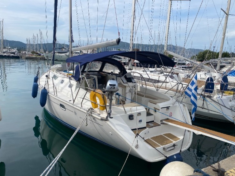 Sailboat hire in Gouvia - Jeanneau Sun Odyssey 42.2