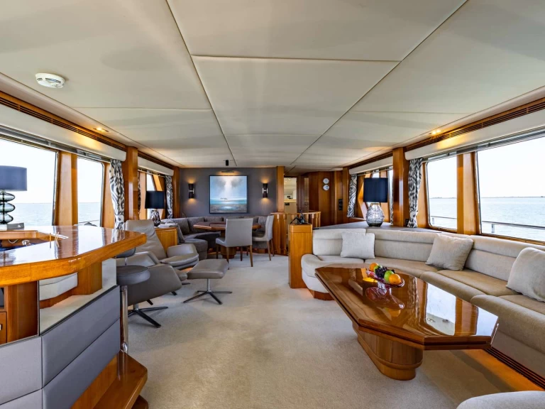 Yacht hire Olbia cheap CAMENA II