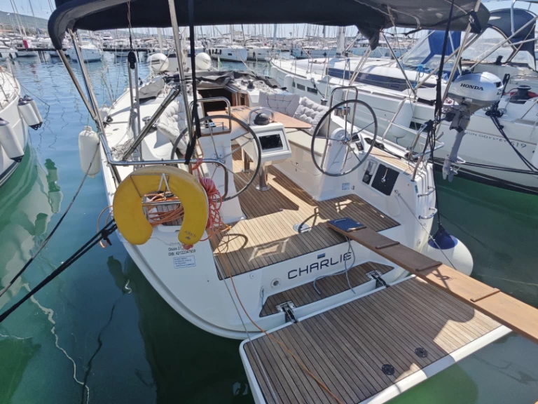 Hire a Bavaria Cruiser 34 Punat