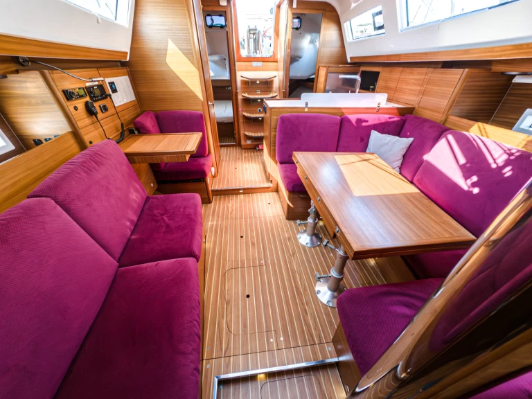 Hire a Elan Impression 40.1 Punat