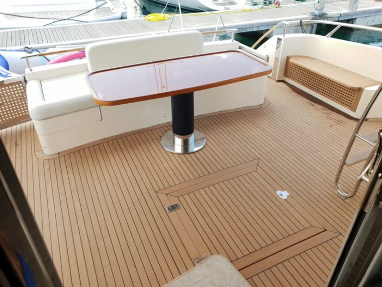 Hire a Riva Riva Dolcevita 70 Super - 3 + 1 cab. Novigrad