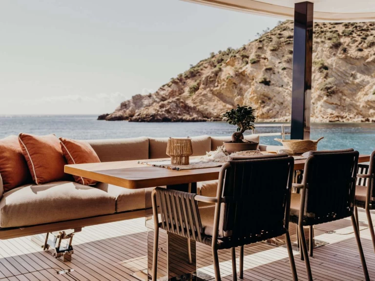 Hire a Sunreef VIVA LA VIDA Majorca