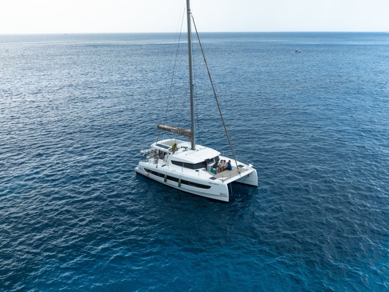 Hire a Chantier Catana Bali 4.2 Open Space Palma de Mallorca