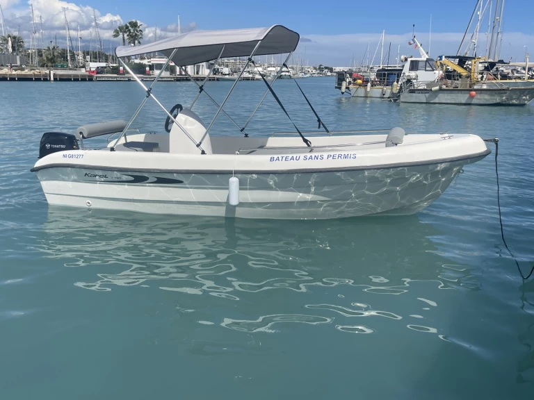 Hire a Karel Karel V 160 Saint-Laurent-du-Var