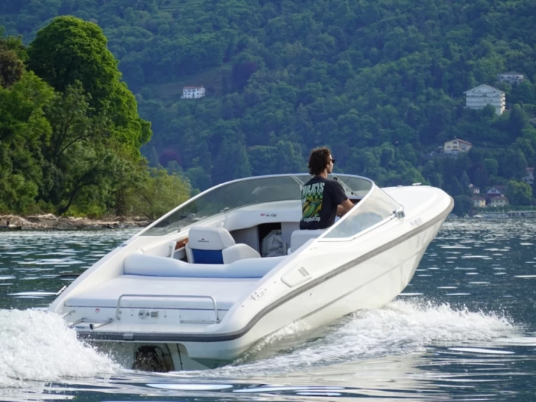 Charter a Cranchi Start 21 in Stresa on Samboat