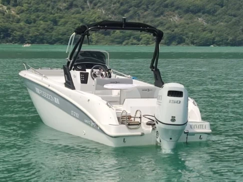 Yacht hire Aix-les-Bains cheap ORIZZONTI POSEIDON