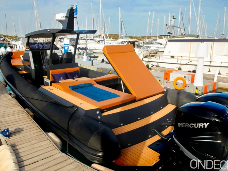 Hire a Nautireef NR12 Ornos