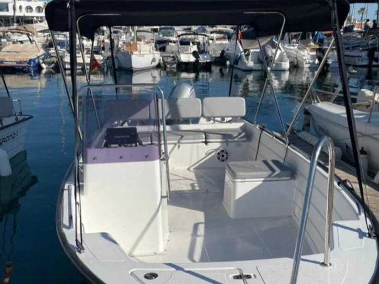 Motorboat hire in Alicante - Grand Boats 2