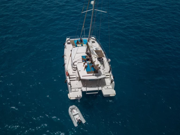 Hire a Bali Catamarans Bali 4.0 Puerto Banús