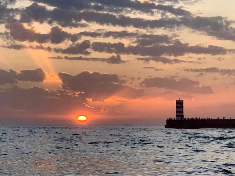 Motorboat hire in Porto - Exclusive Private Boat Tour with The Last		 13,88 meters