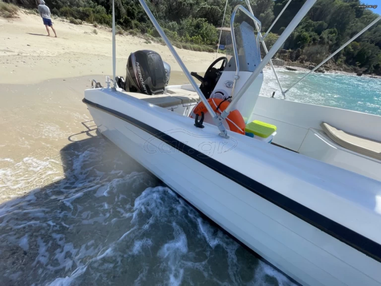 Motorboat hire in Zakynthos - marinco Sail 5.30