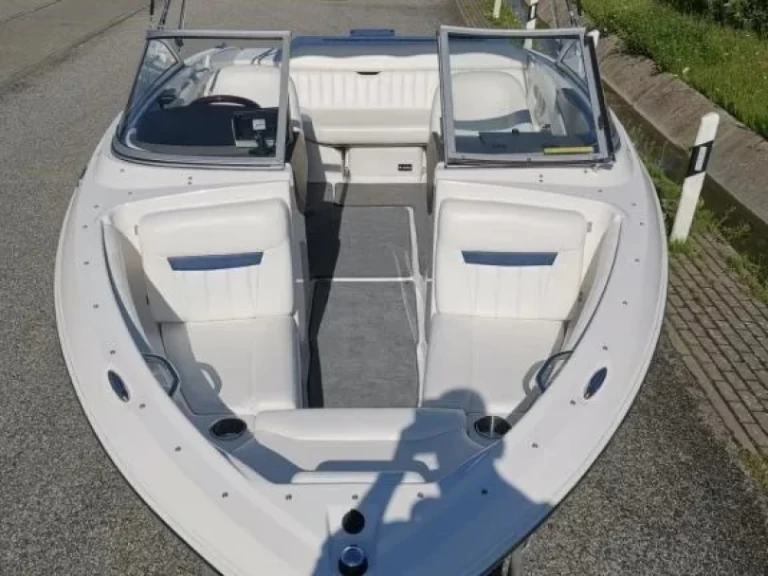 Motorboat hire in Heidelberg - Régal Regal 1900