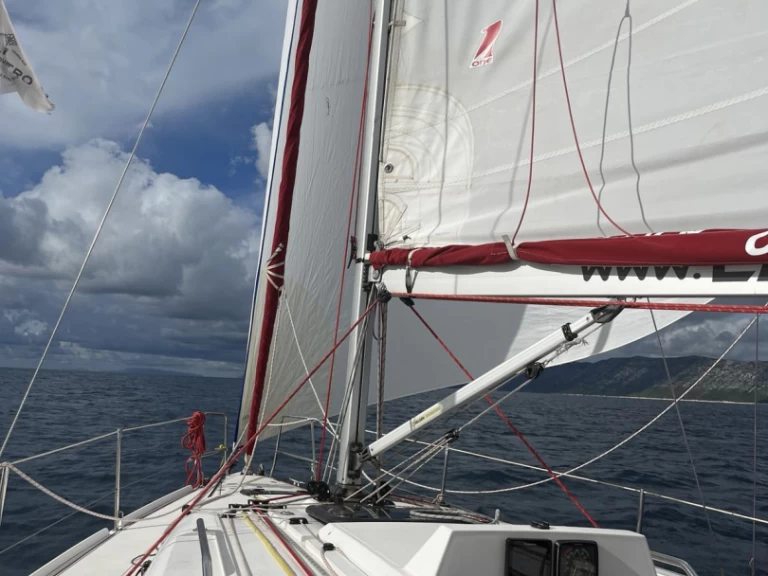 Yacht charter Cavtat - Elan Elan 350 Performance on SamBoat