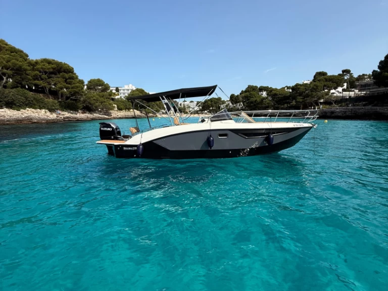 Yacht charter Cala d'Or - Trimarchi 85 Dylet on SamBoat