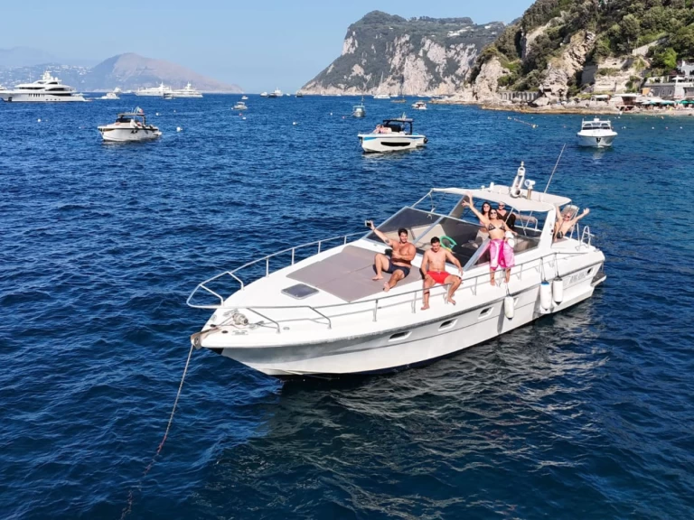 Yacht hire Castellammare di Stabia cheap Mochi Craft 42 Fly