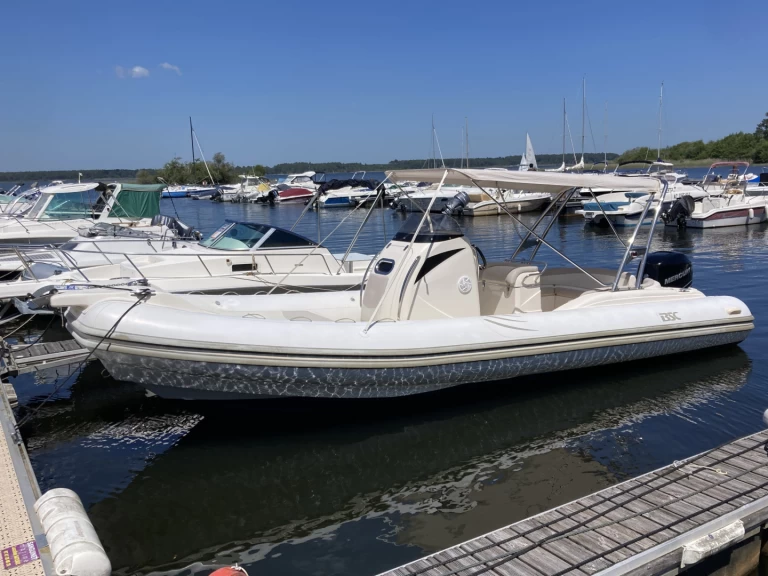 Bsc 80 Ocean charter bareboat or skippered in  Sanguinet