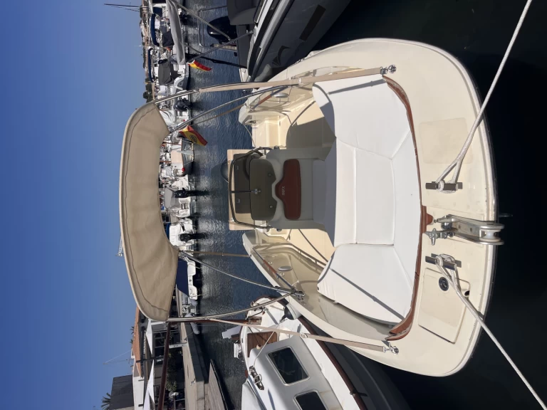 Motorboat hire in s'Estanyol de Migjorn - Invictus  Invictus 190 FX