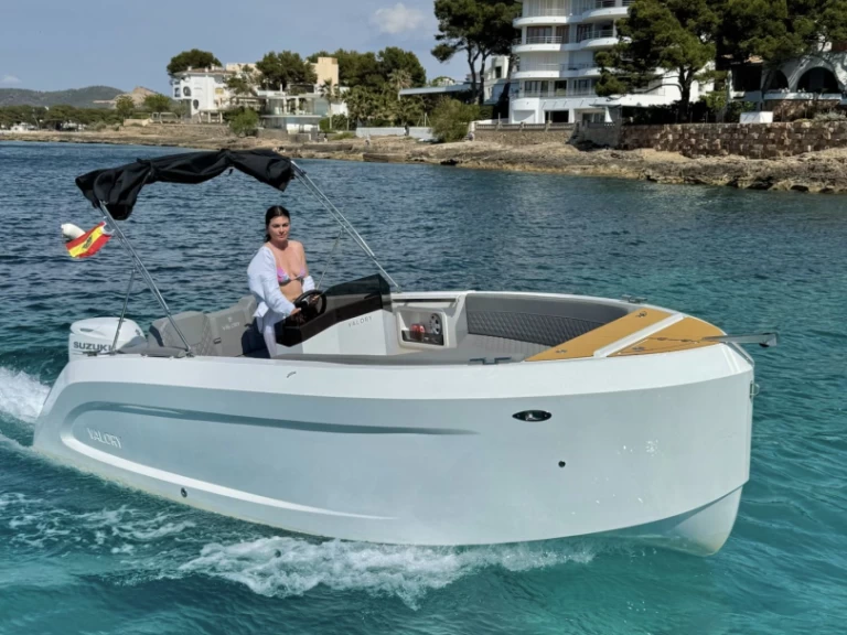 Motorboat to hire Palma de Mallorca at the best price