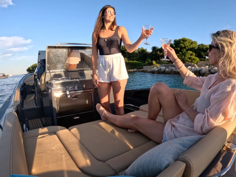 RIB hire in Cogolin - Zar ZAR 85 Sport Luxury