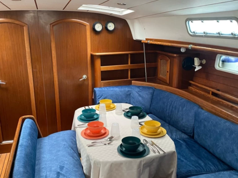 Hire Sailboat Bénéteau with a boat licence