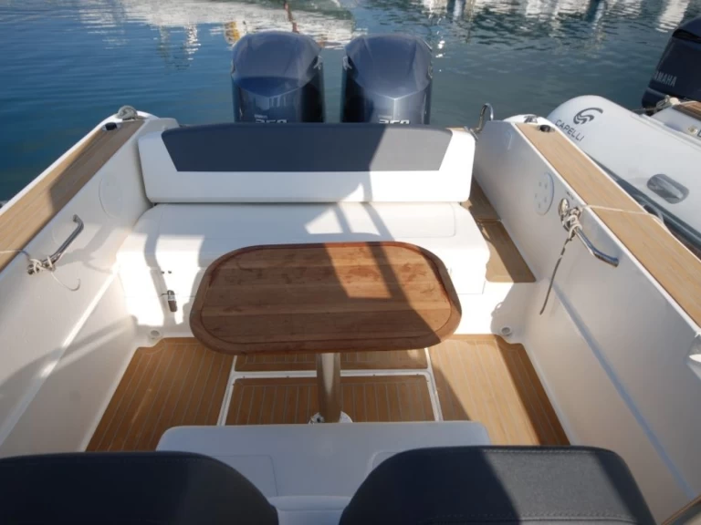 RIB to hire Marine de Sant'Ambrogio at the best price