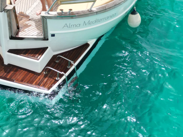 Hire a Menorquin-Yachts Menorquin Yachts 120 Palma de Mallorca