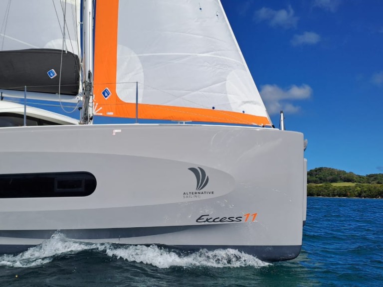 Hire Catamaran with or without skipper Bénéteau Pointe-à-Pitre