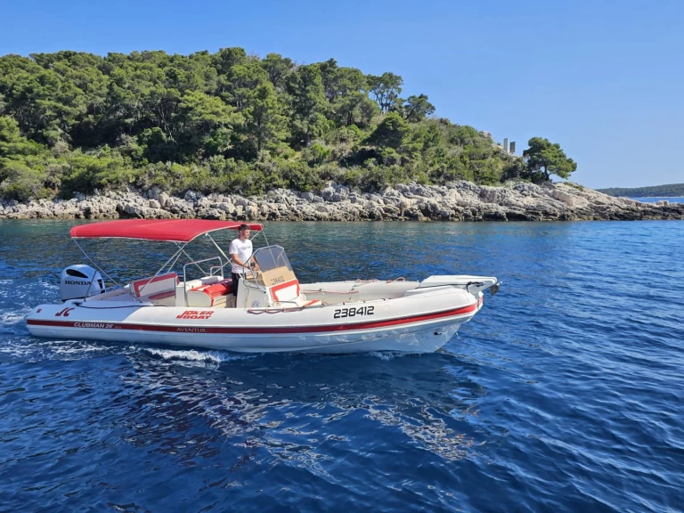 Yacht hire Hvar cheap Clubman 26 Special